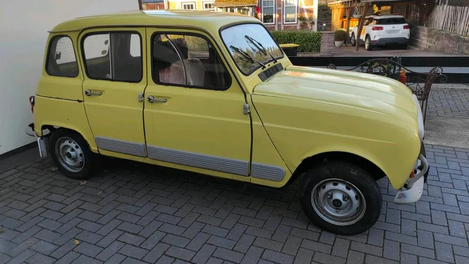 Renault R4