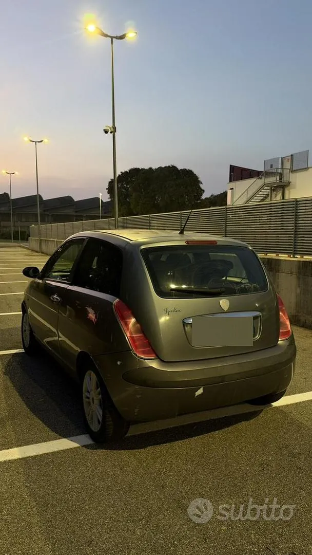 Lancia Ypsilon 2005 photo 5