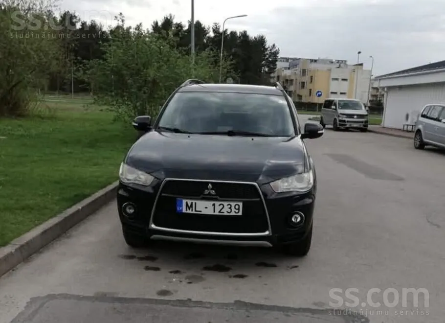 Mitsubishi Outlander 2010 photo 5