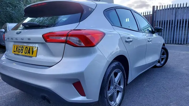 Ford Focus 2018 photo 3