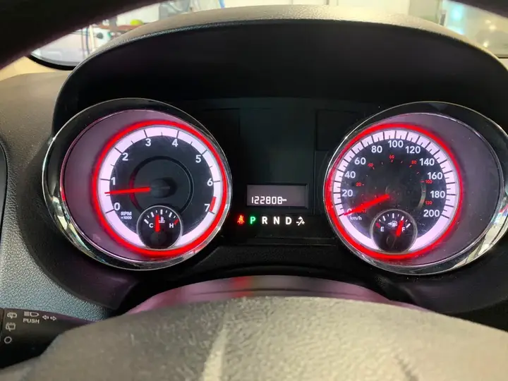 Dodge Grand Caravan 2012 photo 5