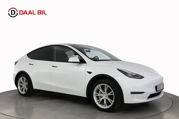 Tesla Model Y 2023 photo 4