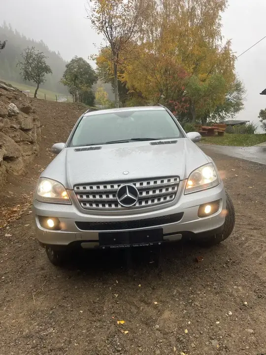 Mercedes-Benz M-Class 2008 photo 3