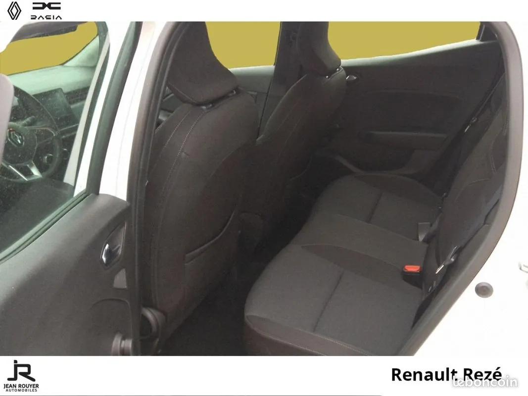 Renault Clio 2023 photo 4
