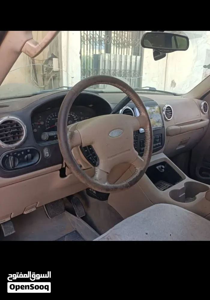 Ford Expedition 2011 photo 5