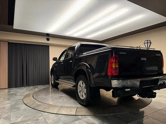 Toyota Hilux 2011 photo 3