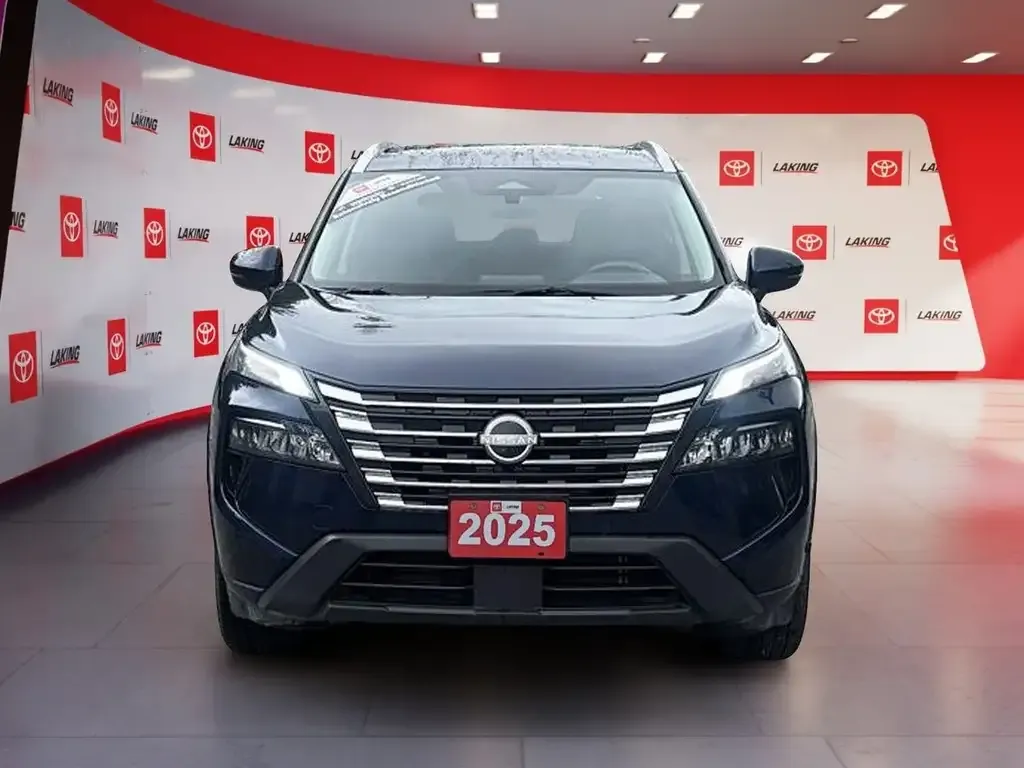 Nissan Rogue 2025 photo 2