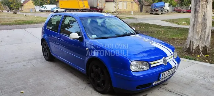 Volkswagen Golf 4