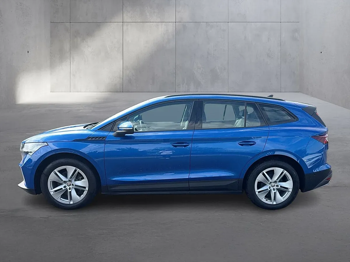 Skoda Enyaq 2022 photo 2