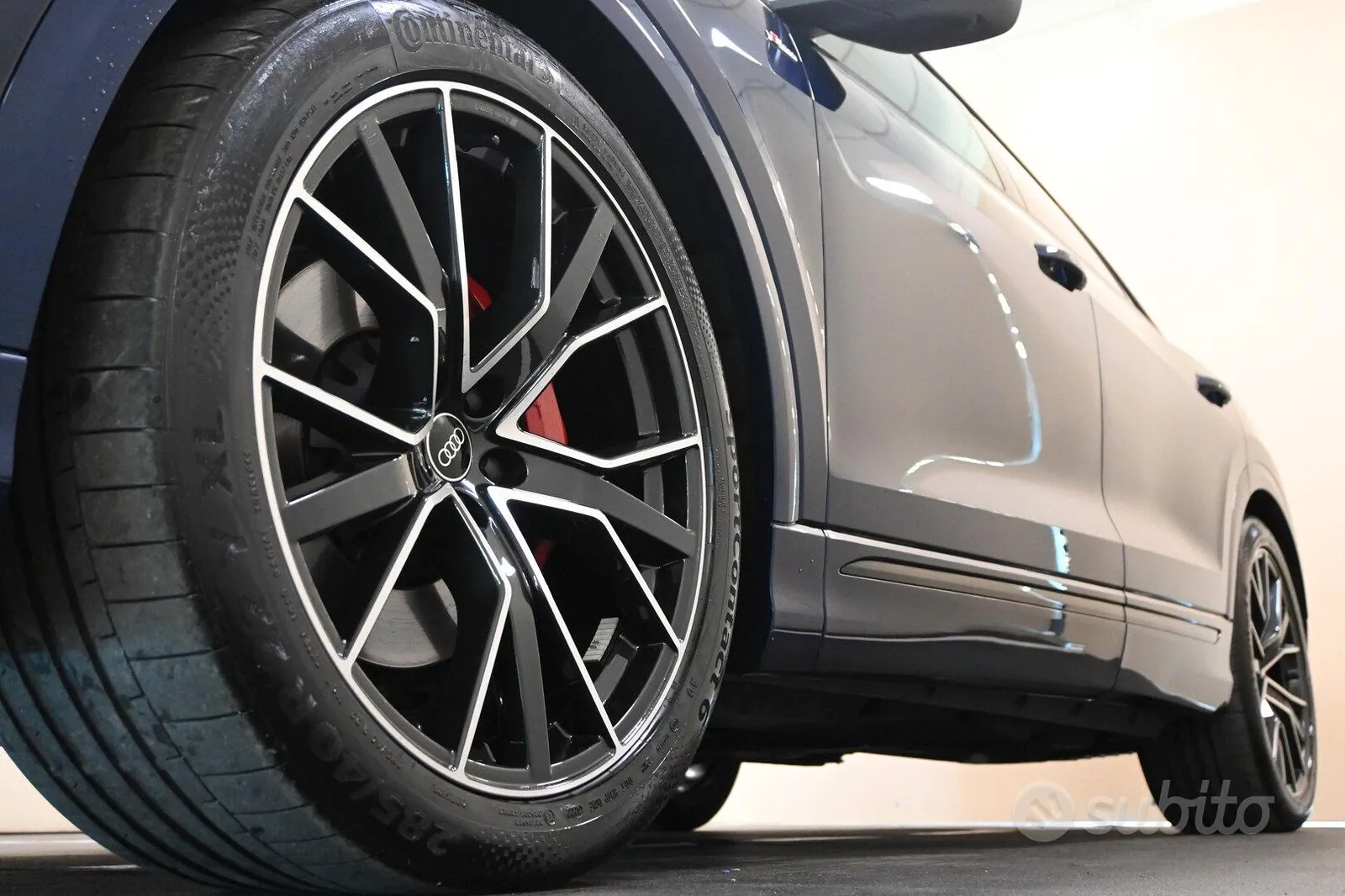 Audi Q8 2023 photo 4