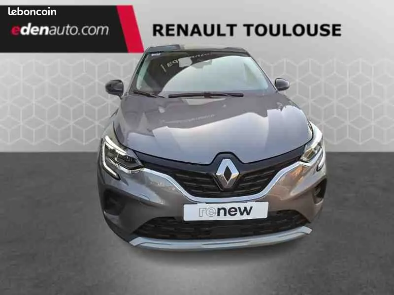 Renault Captur 2024 photo 3