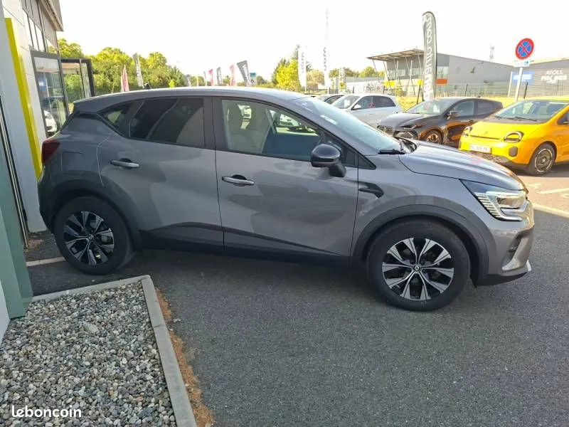 Renault Captur 2024 photo 5