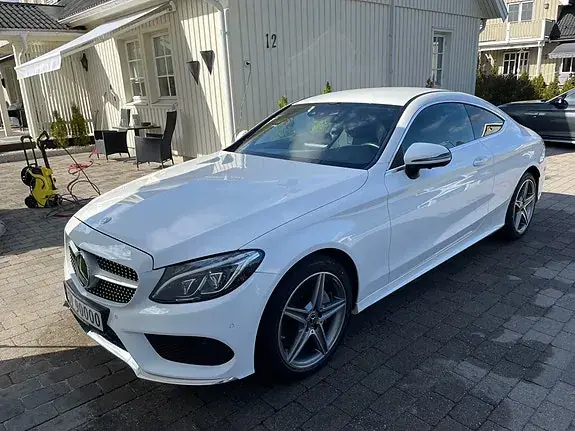 Mercedes-Benz C-Class 2018 photo 4