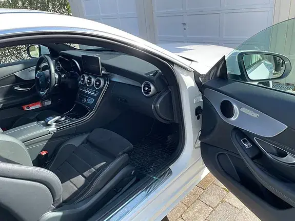 Mercedes-Benz C-Class 2018 photo 5
