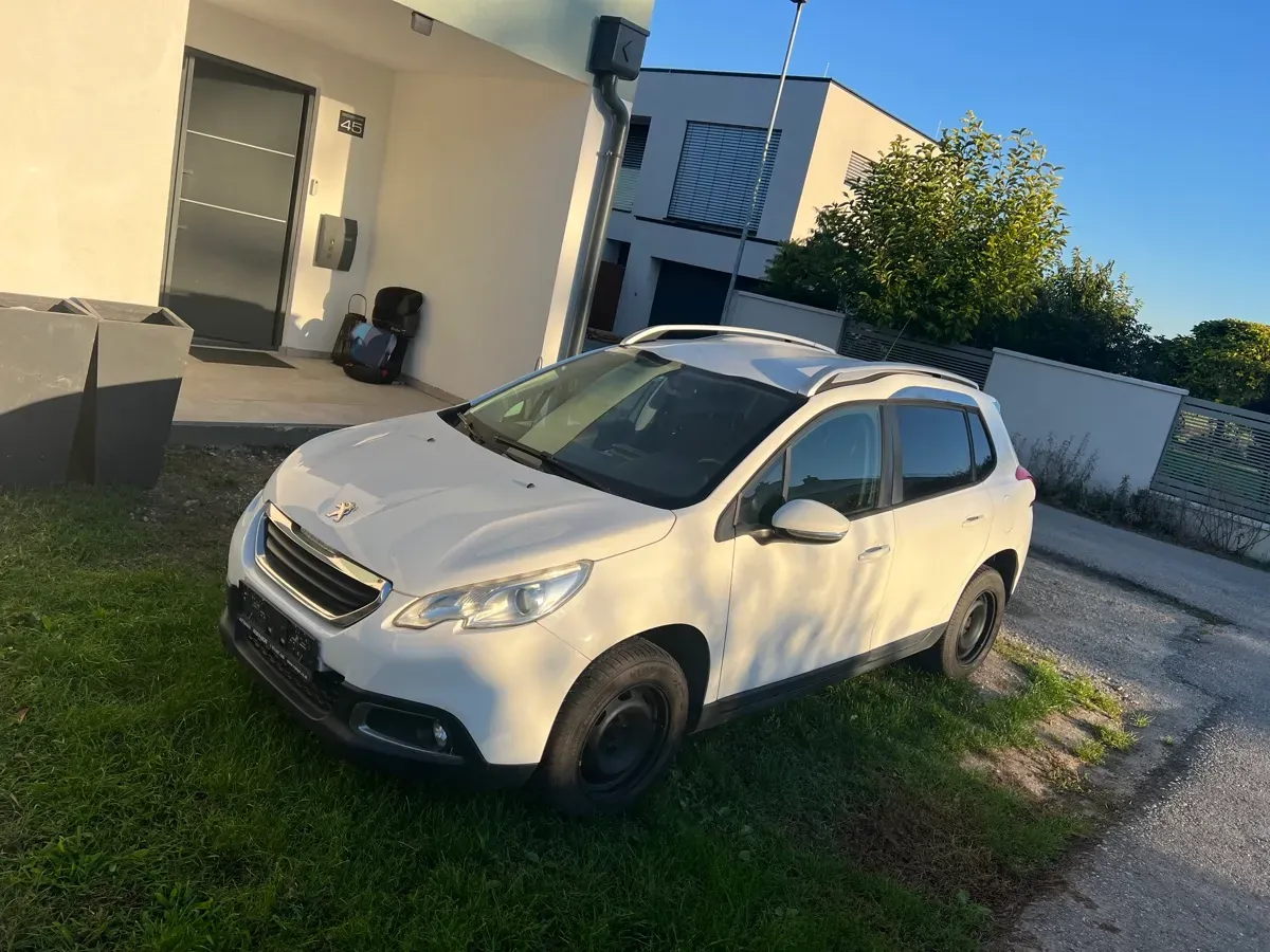 Peugeot 2008 2014 photo 2