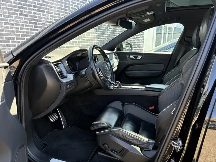 Volvo Xc60 2021 photo 3