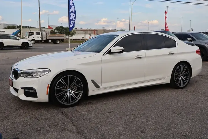 BMW 5 Series 2018 photo 3