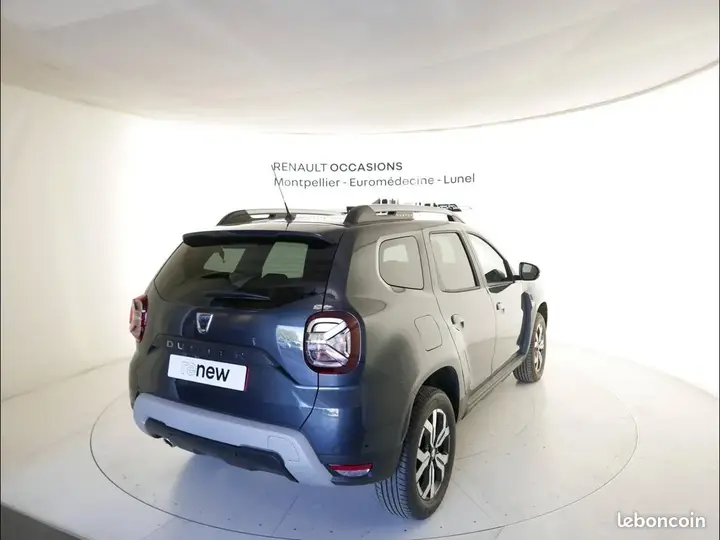 Dacia Duster 2022 photo 2