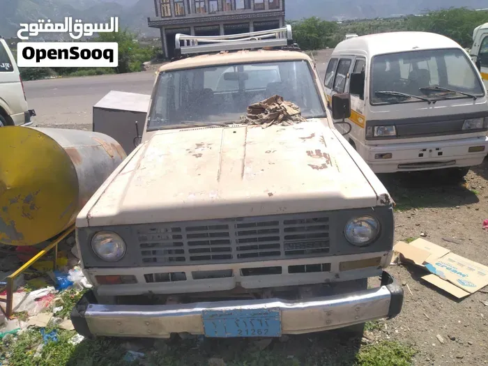 Nissan Patrol 1982 photo 2