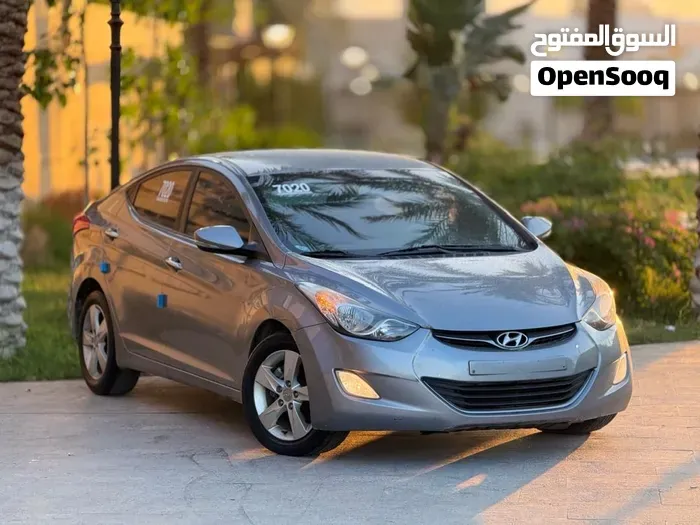 Hyundai Avante 2012 photo 3
