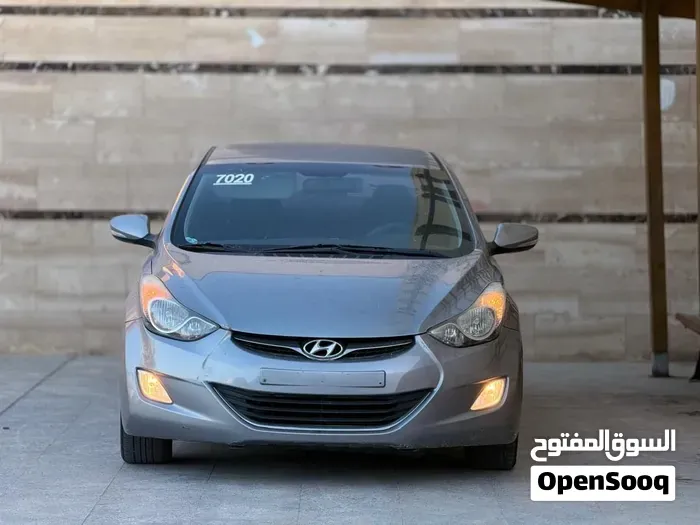 Hyundai Avante 2012 photo 2