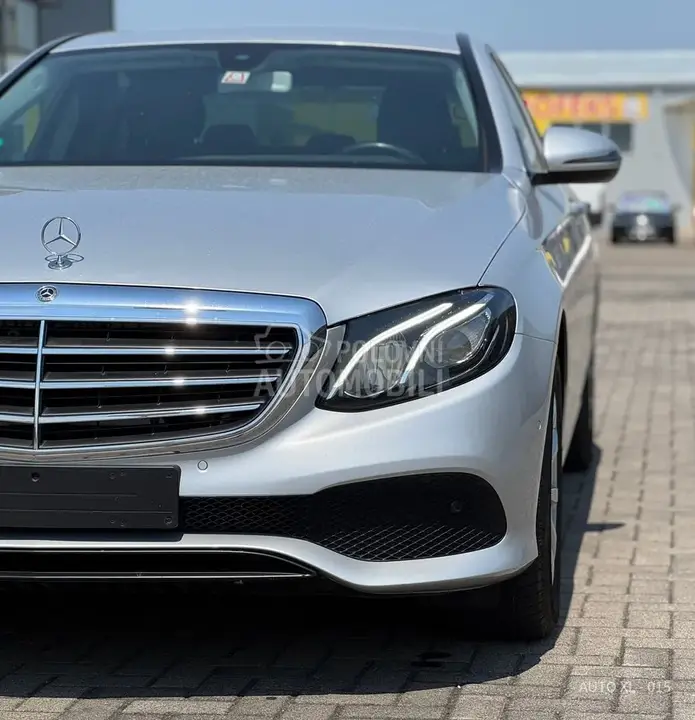 Mercedes-Benz E 200 2016 photo 3