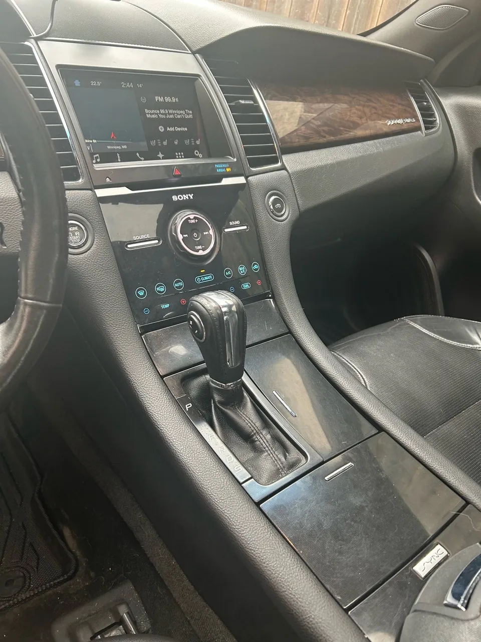 Ford Taurus 2016 photo 5
