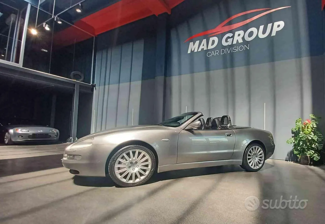 Maserati Spyder 2002 photo 2