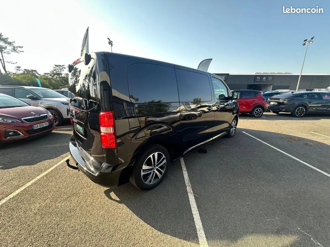 Peugeot Traveller 2021 photo 5