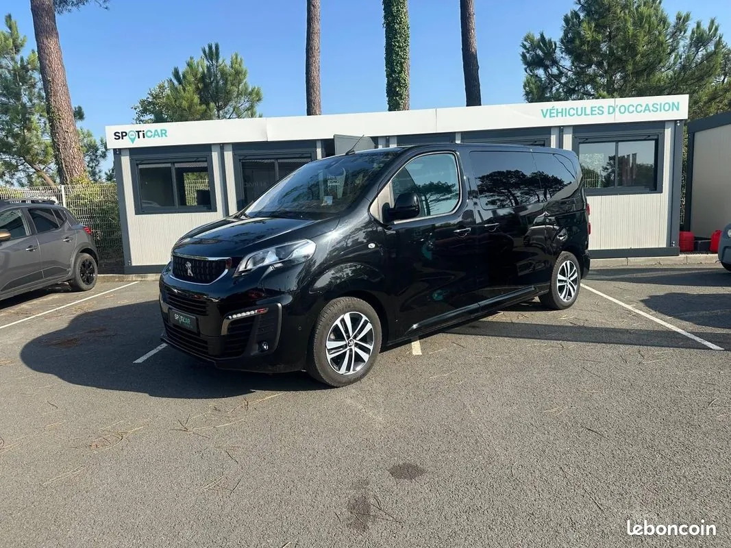 Peugeot Traveller