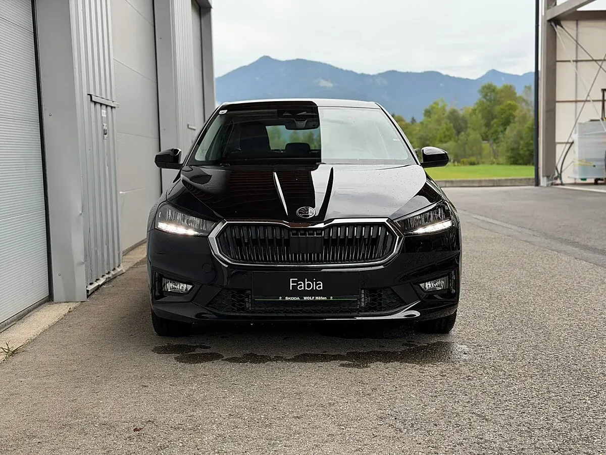 Skoda Fabia 2026 photo 2