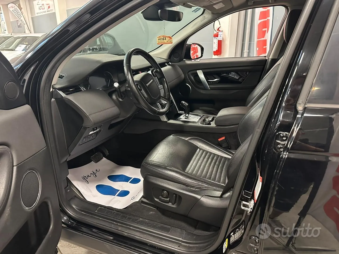 Land Rover Discovery Sport 2020 photo 5