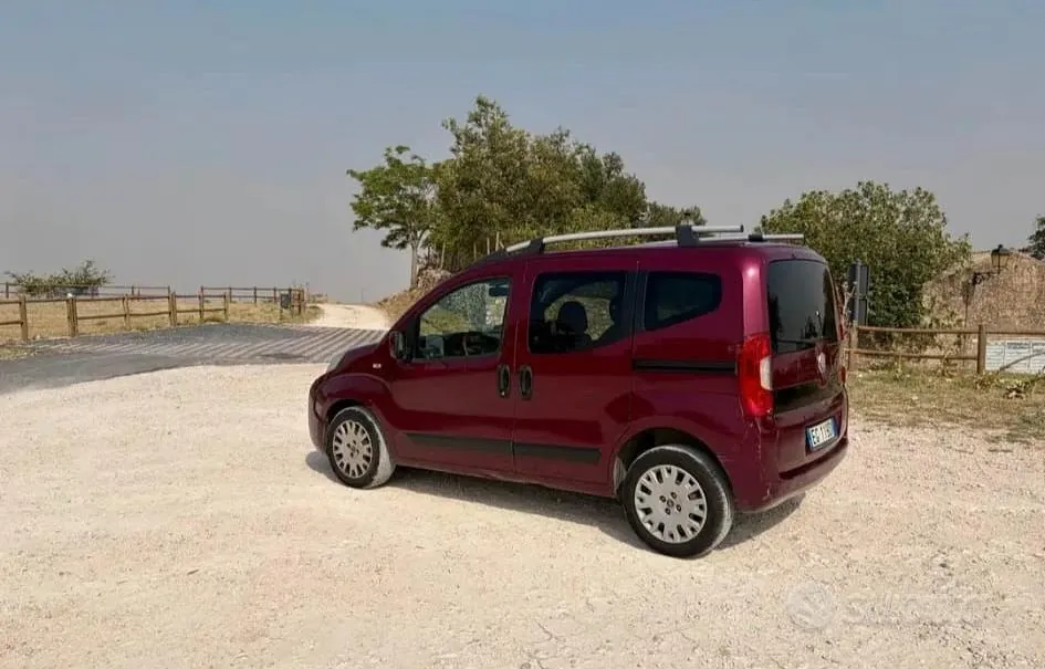 Fiat Qubo 2011 photo 2