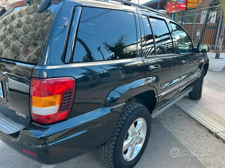 Jeep Grand Cherokee 2005 photo 4