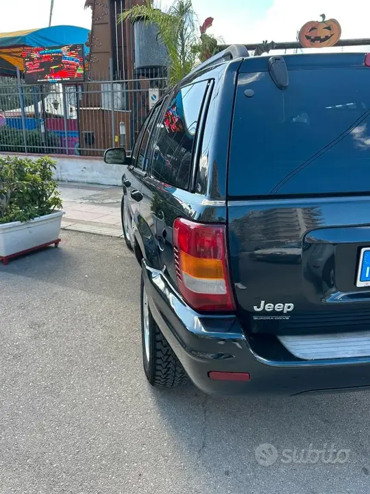 Jeep Grand Cherokee 2005 photo 3