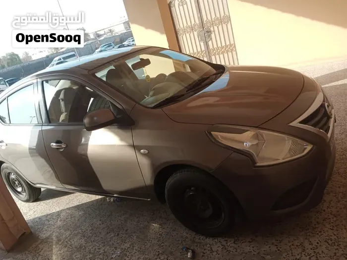 Nissan Sunny 2015 photo 5