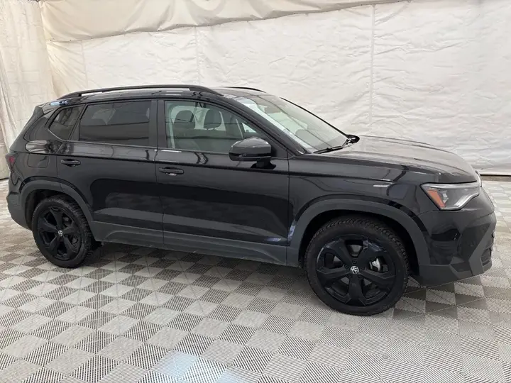 Volkswagen Taos 2025 photo 3