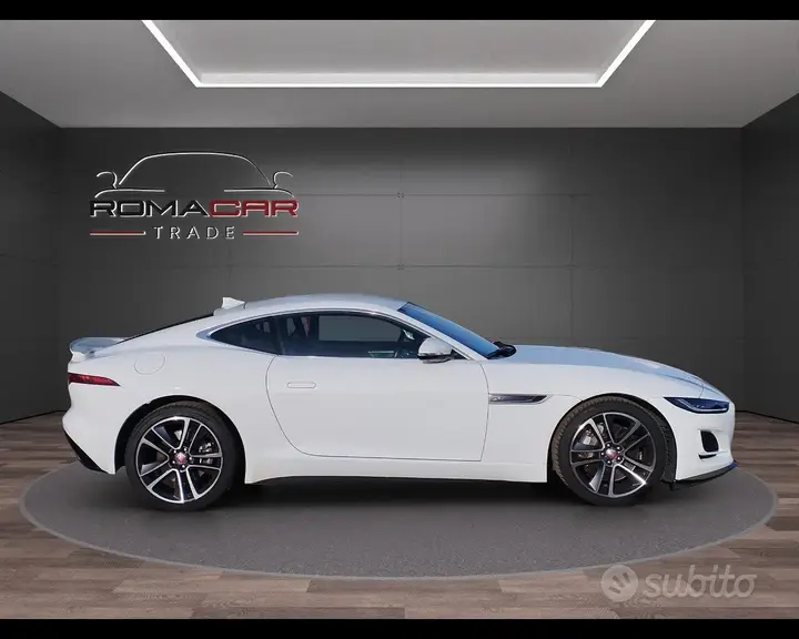 Jaguar F-Type 2021 photo 4