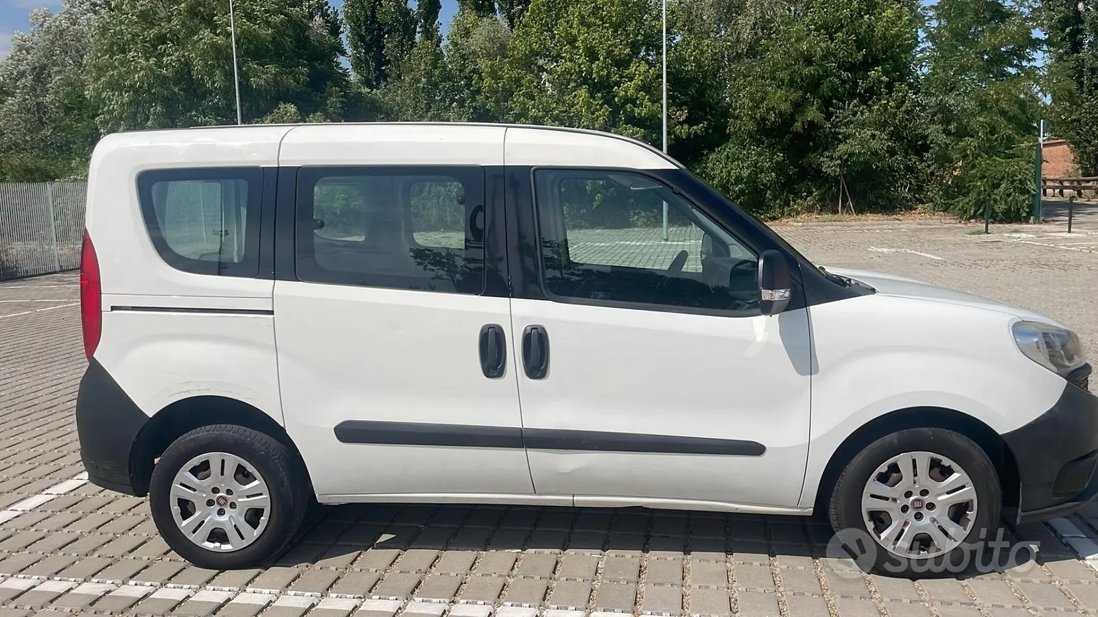 Fiat Doblo 2016 photo 2