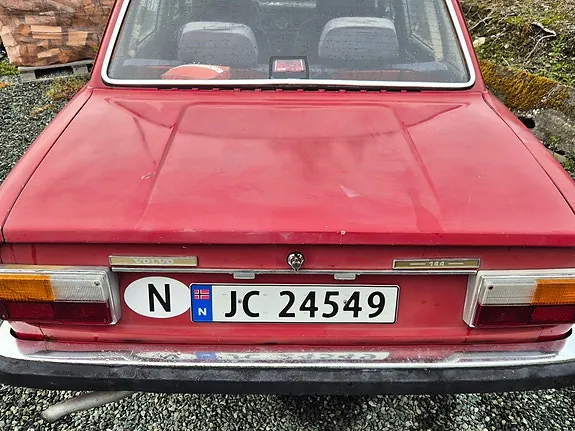 Volvo 140 1972 photo 2