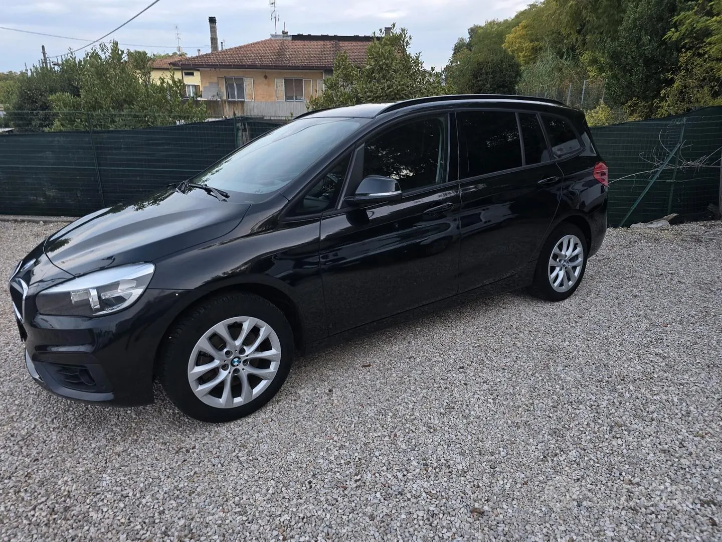 BMW Gran Tourer 2018 photo 2