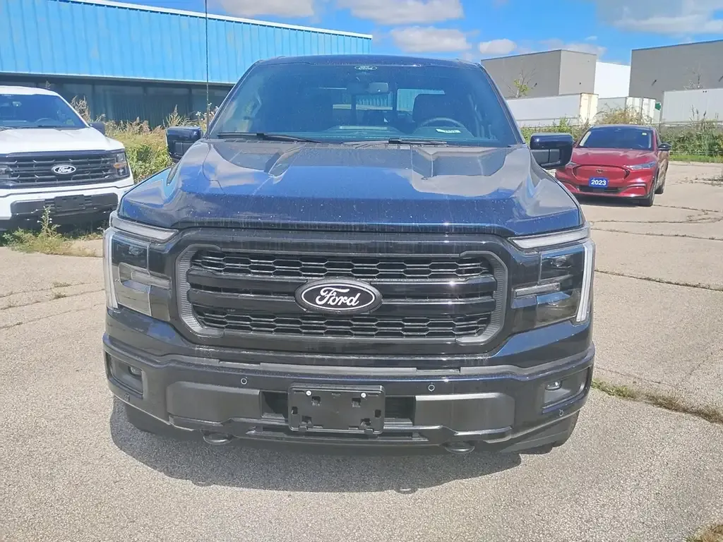 Ford F-150 2026 photo 2
