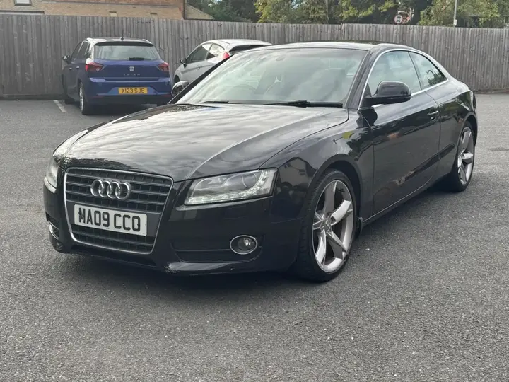 Audi A5 2009 photo 3