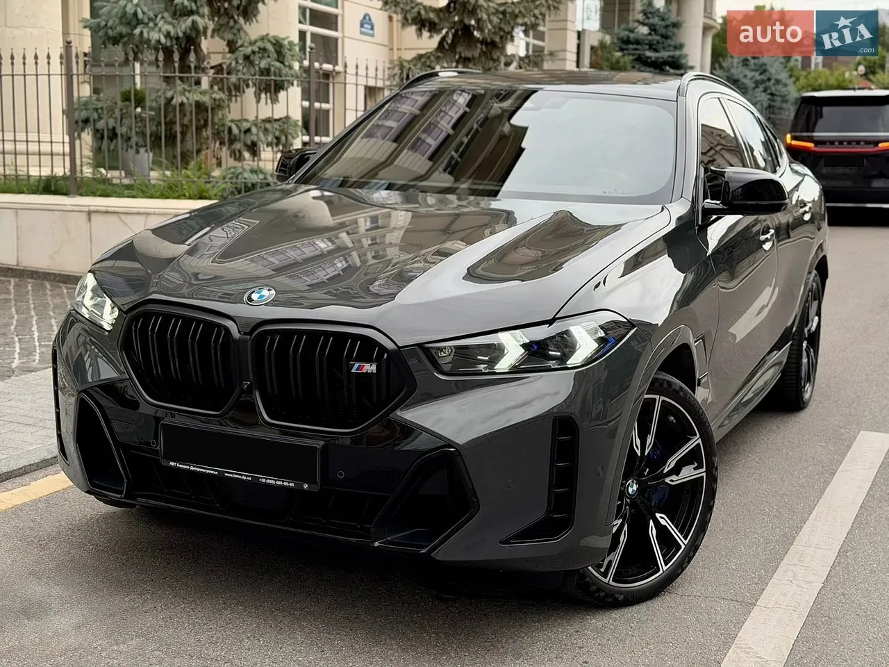 BMW X6 2023 photo 2