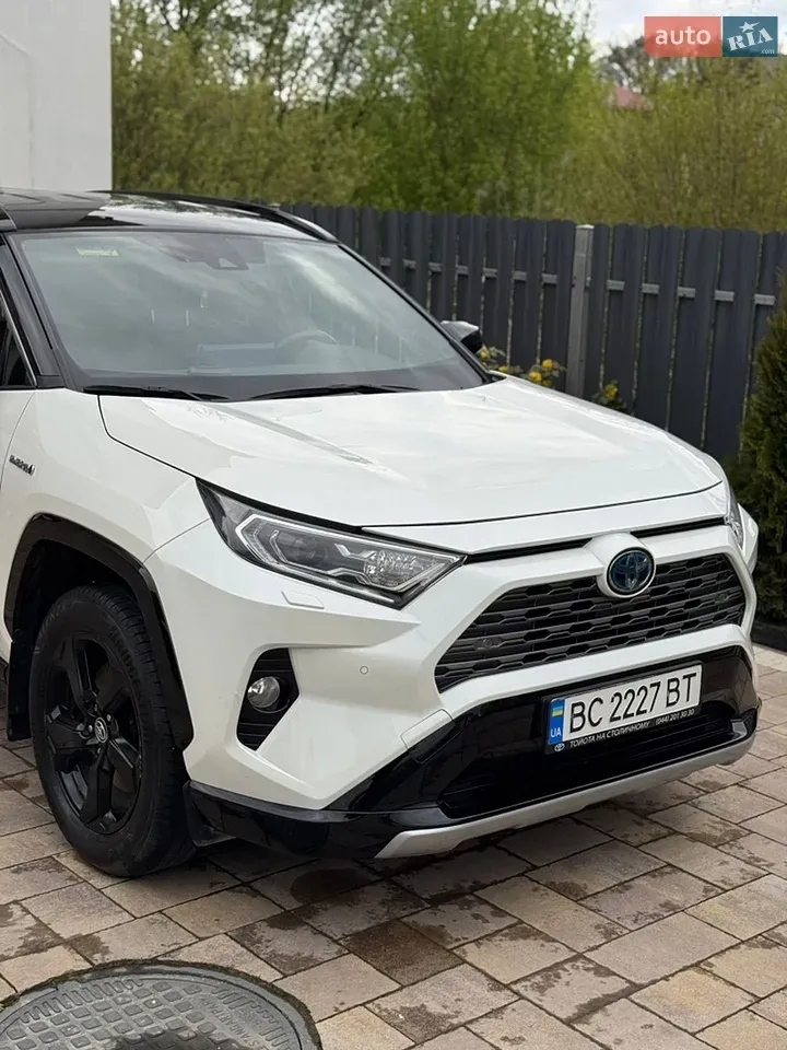 Toyota Rav4 2020 photo 4