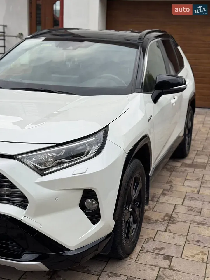 Toyota Rav4 2020 photo 2