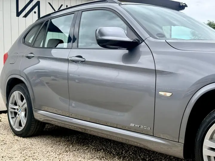 BMW X1 2012 photo 4