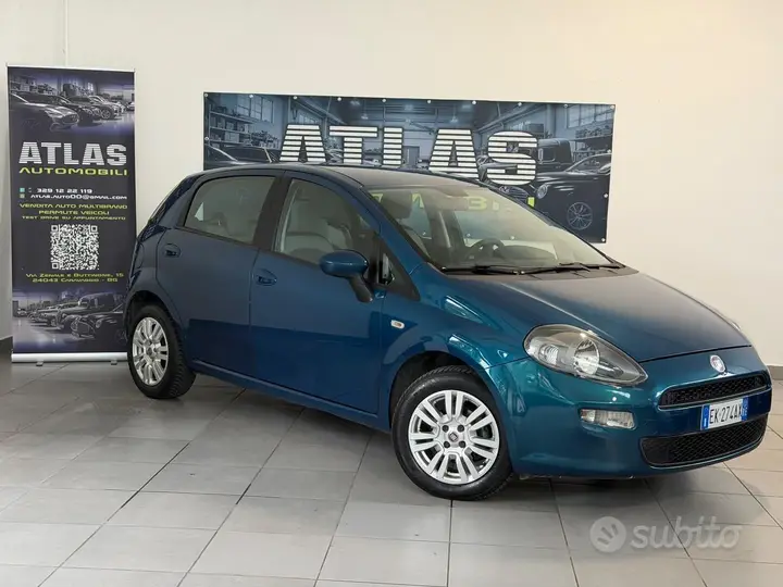 Fiat Punto 2012 photo 2