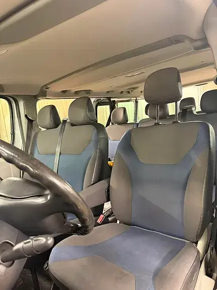 Renault Trafic 2011 photo 4