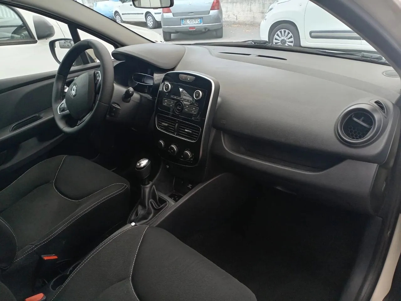 Renault Clio 2016 photo 3